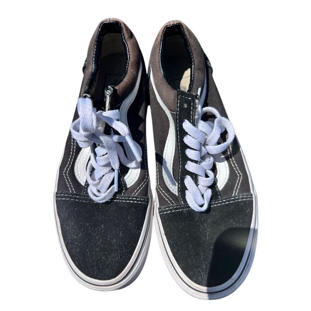Vans skateboard sneakers size M4/5.5W